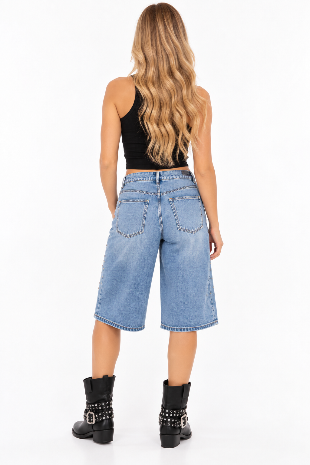 BERMUDAS TACHAS
