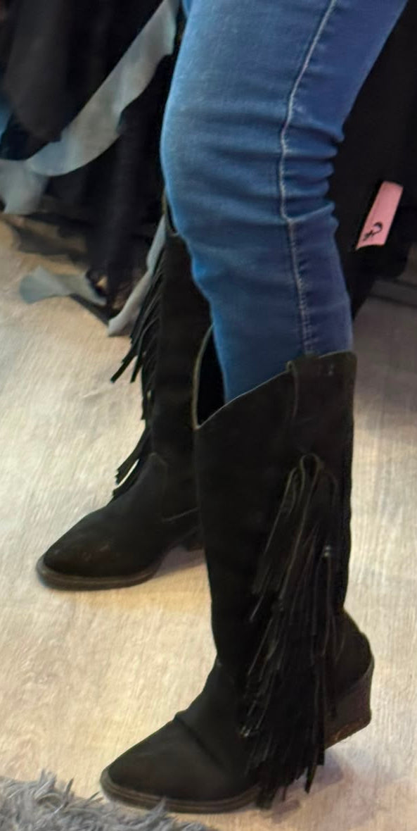 Botas Gamuza con Flecos