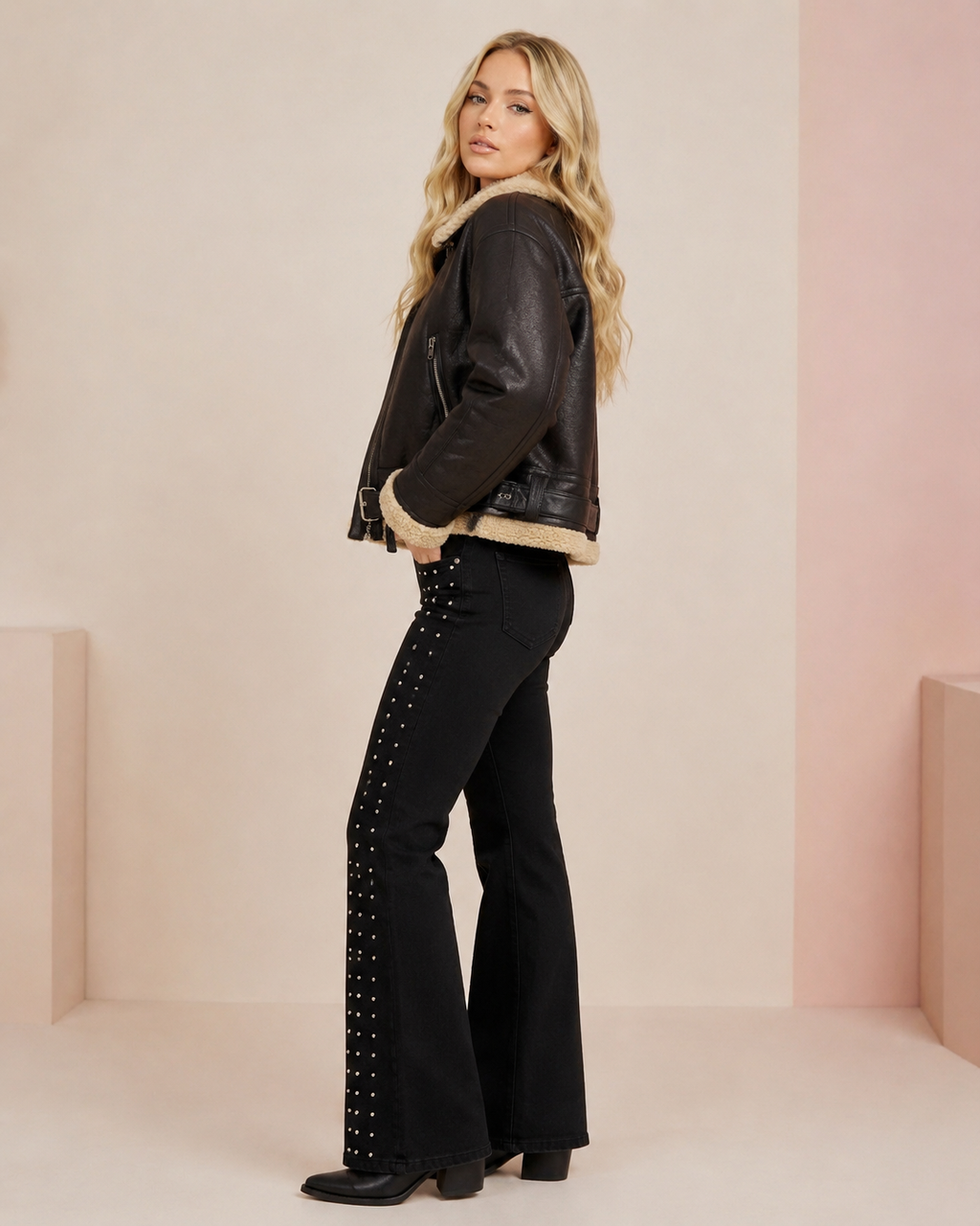 CAMPERA GAMULAN