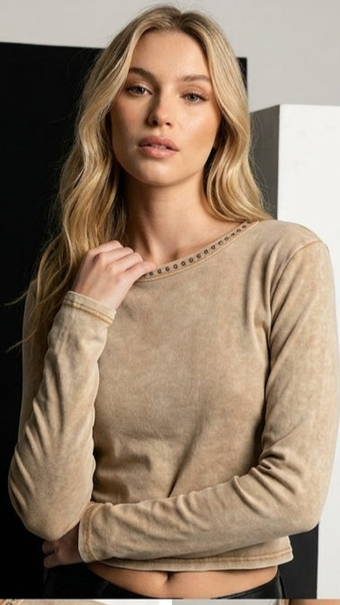 REMERA TACHAS