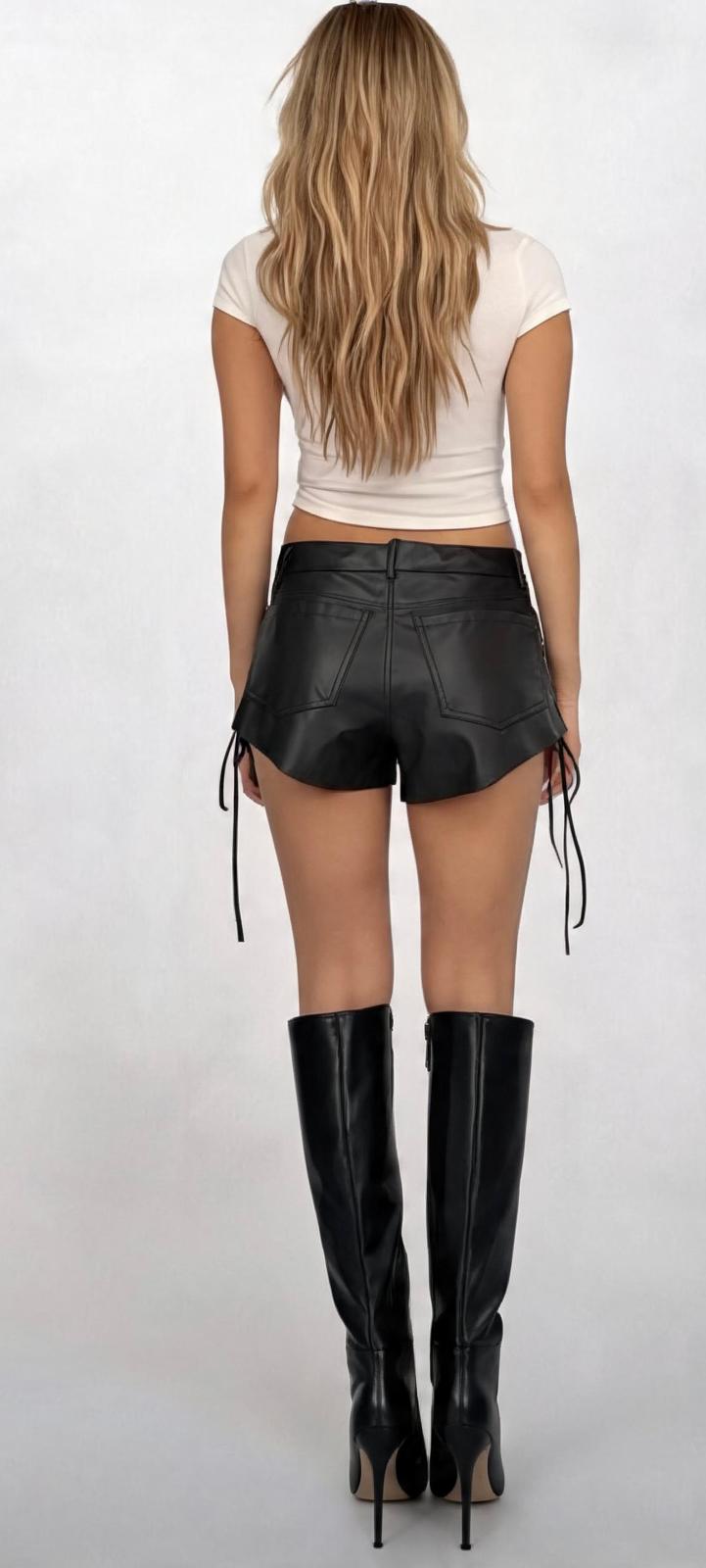 SHORT LUIS